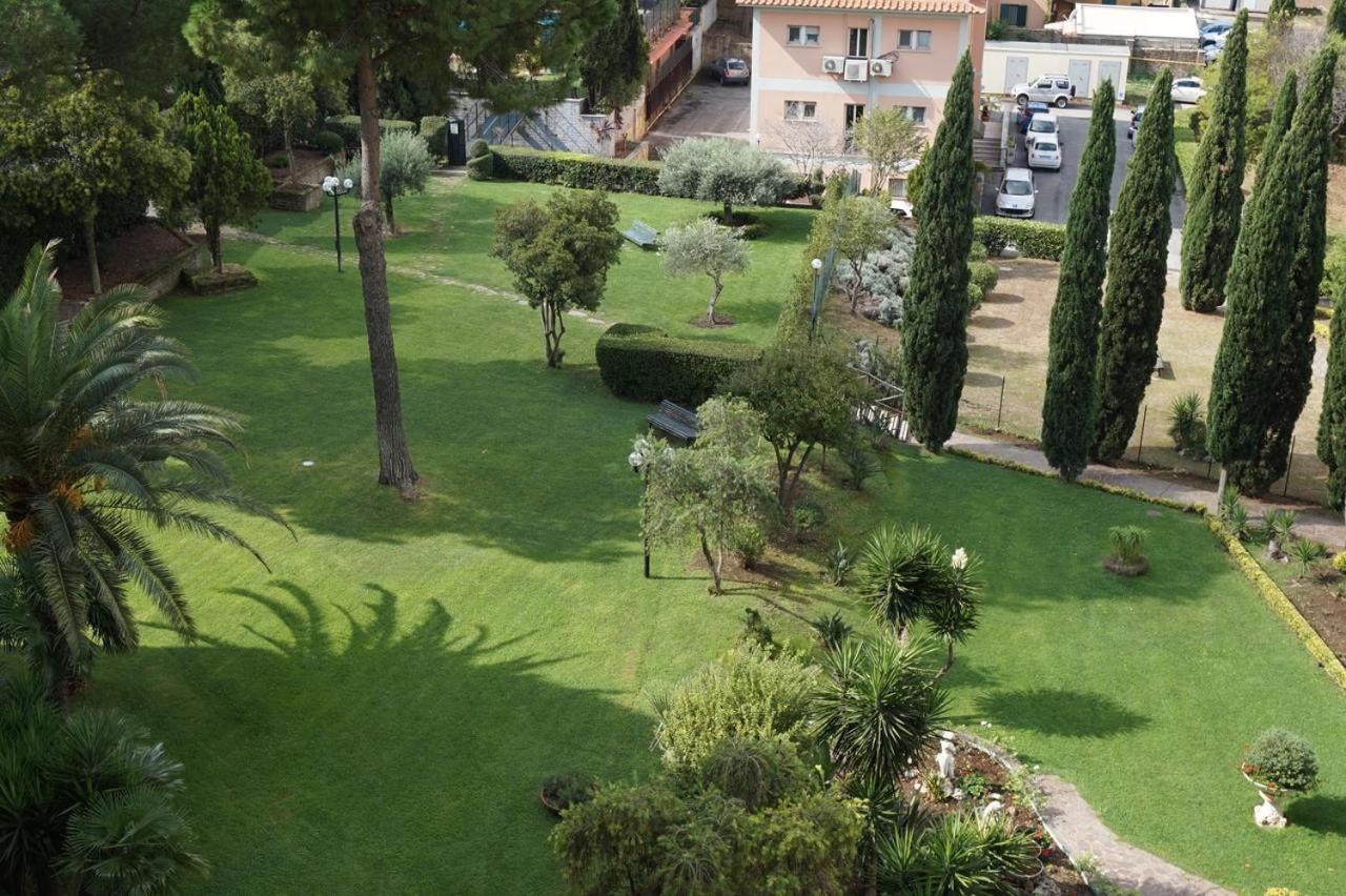 Parco Tirreno Hotel Roma Ngoại thất bức ảnh