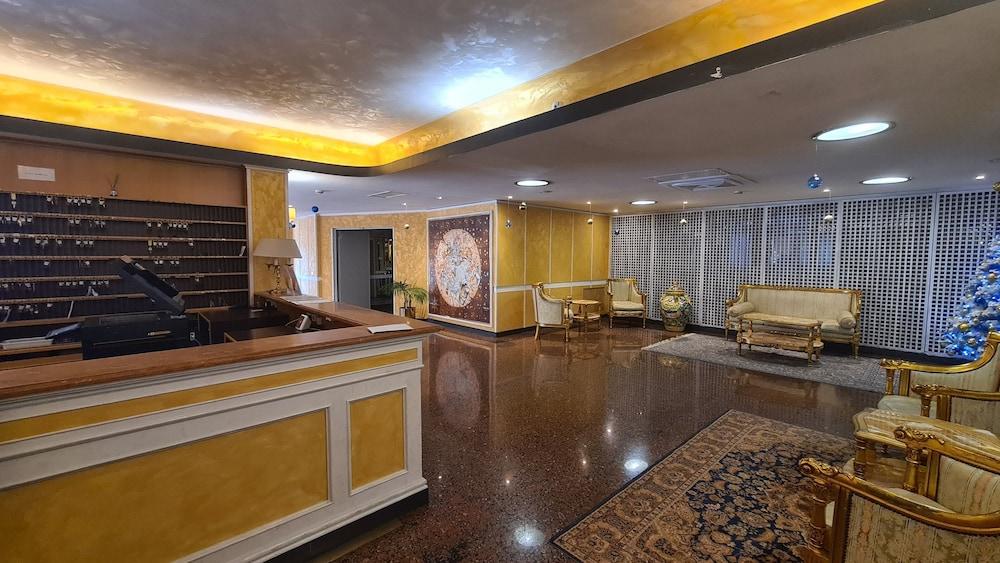 Parco Tirreno Hotel Roma Ngoại thất bức ảnh