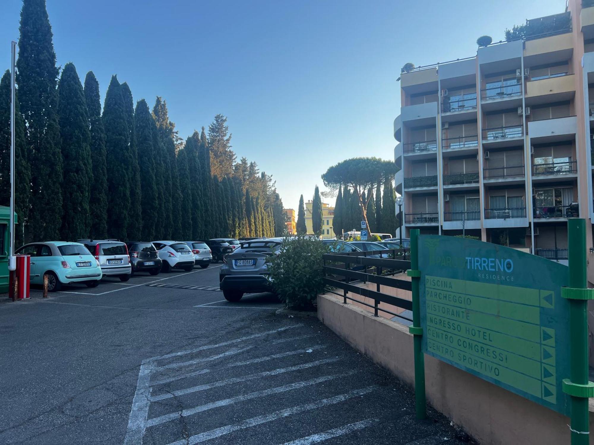 Parco Tirreno Hotel Roma Ngoại thất bức ảnh