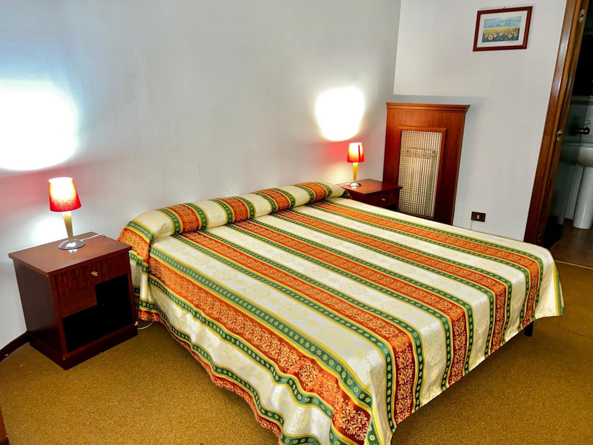 Parco Tirreno Hotel Roma Ngoại thất bức ảnh