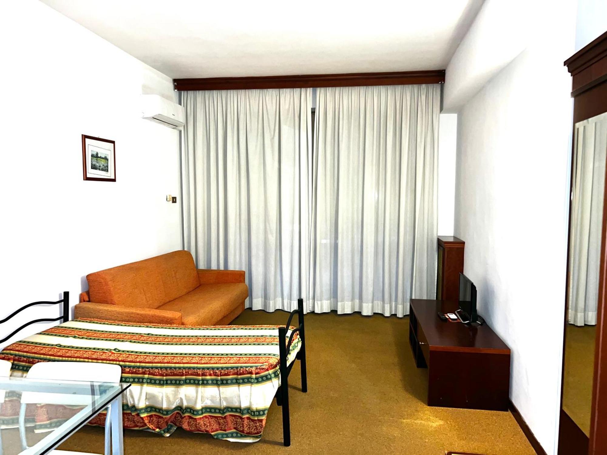 Parco Tirreno Hotel Roma Ngoại thất bức ảnh